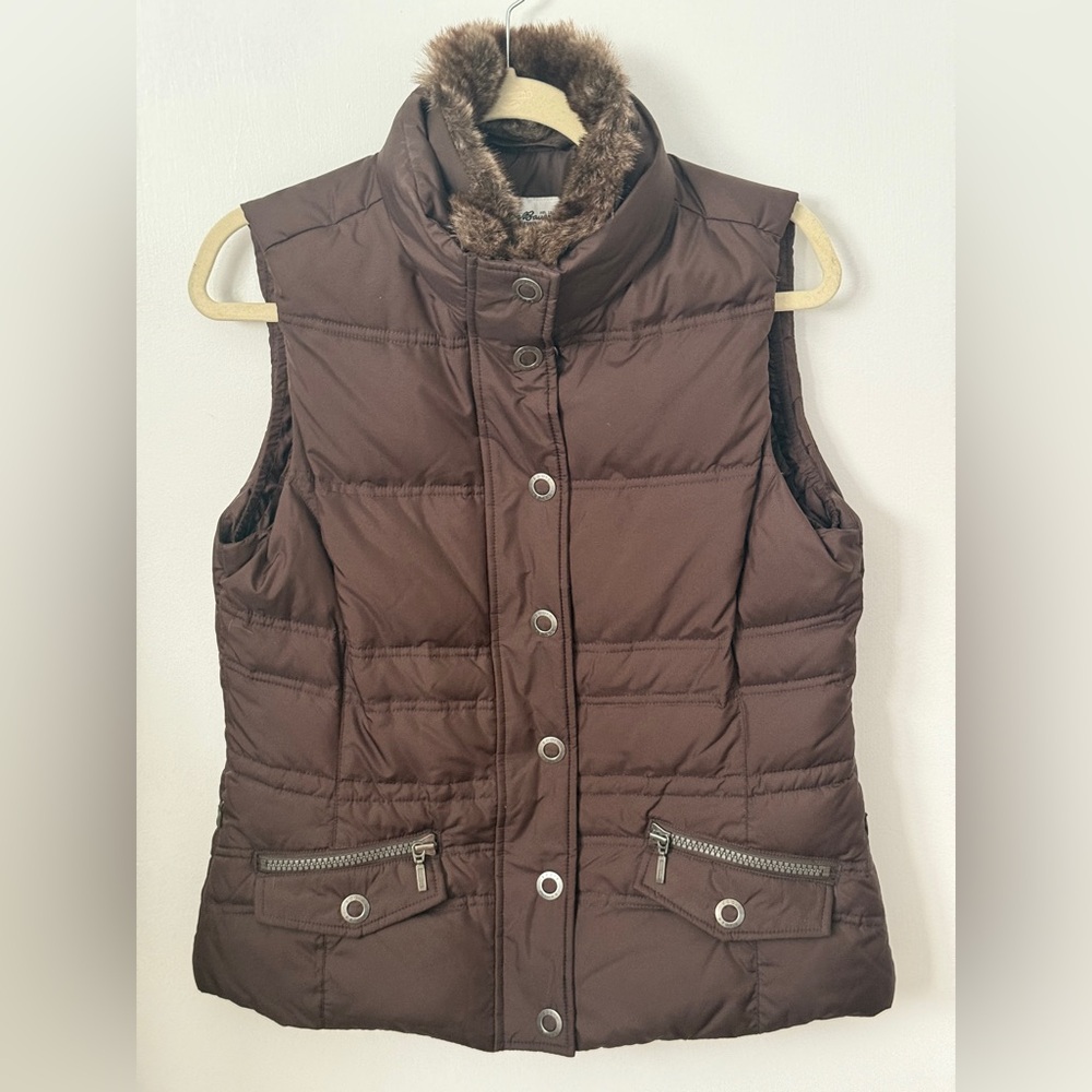 NWOT Eddie Bauer 700 fill goose down vest